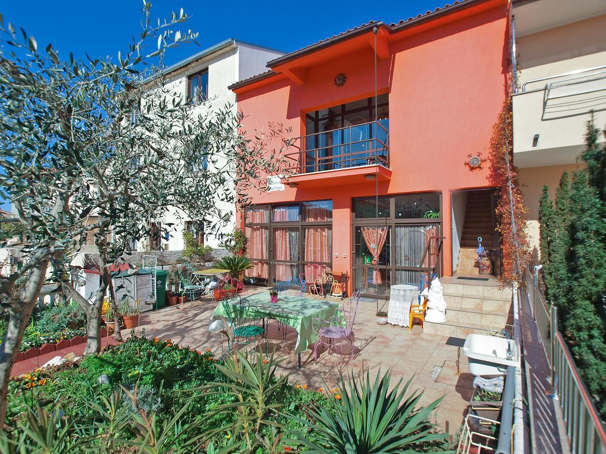 Apartments Kada 1571 Pula Luaran gambar